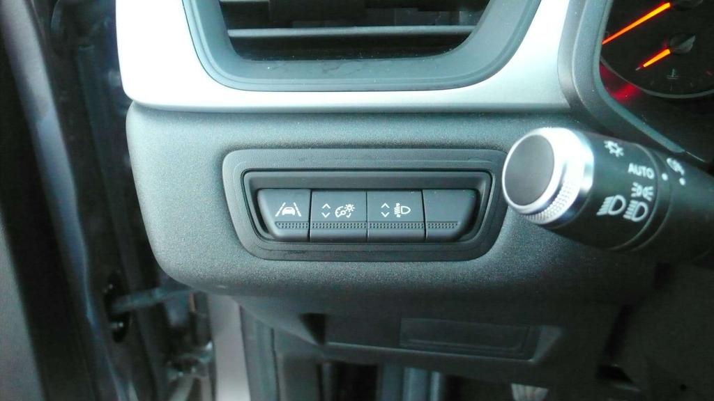 Renault Captur 45.500km - benzine - navi - 12.950 euro+btw Garage Frank Mesure