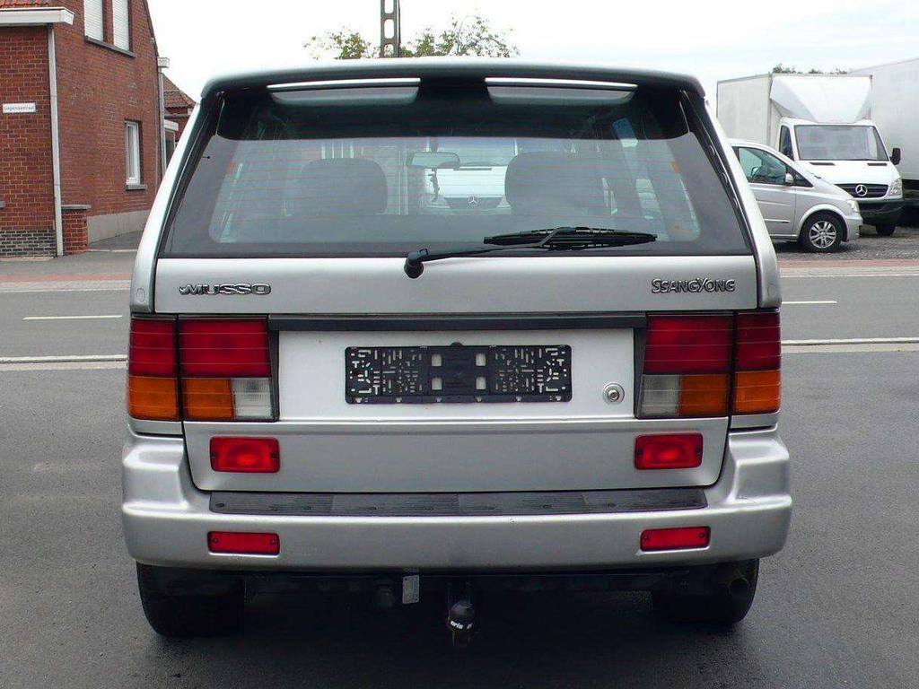 SsangYong Musso 2.3 Turbo - 661 L - 1800 euro Garage Frank Mesure