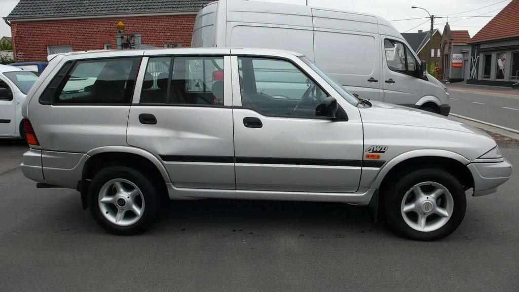 SsangYong Musso 2.3 Turbo - 661 L - 1800 euro Garage Frank Mesure