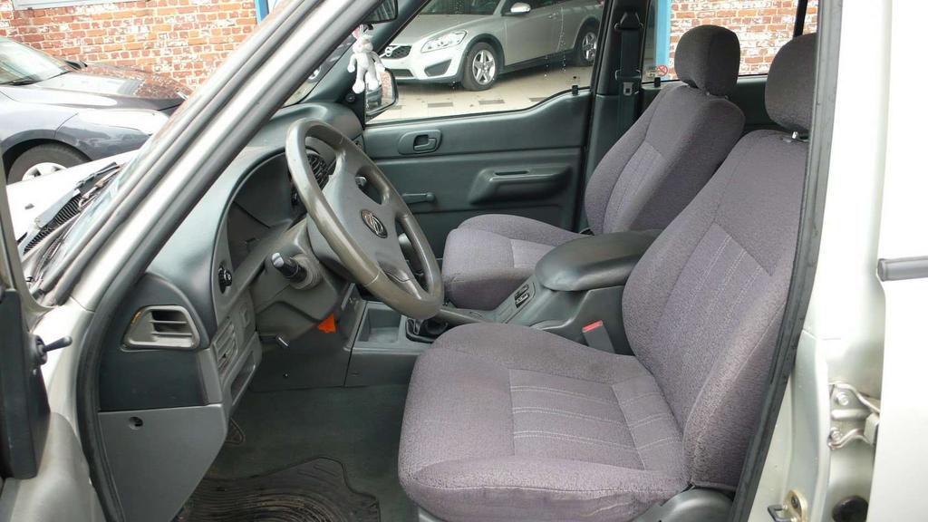 SsangYong Musso 2.3 Turbo - 661 L - 1800 euro Garage Frank Mesure