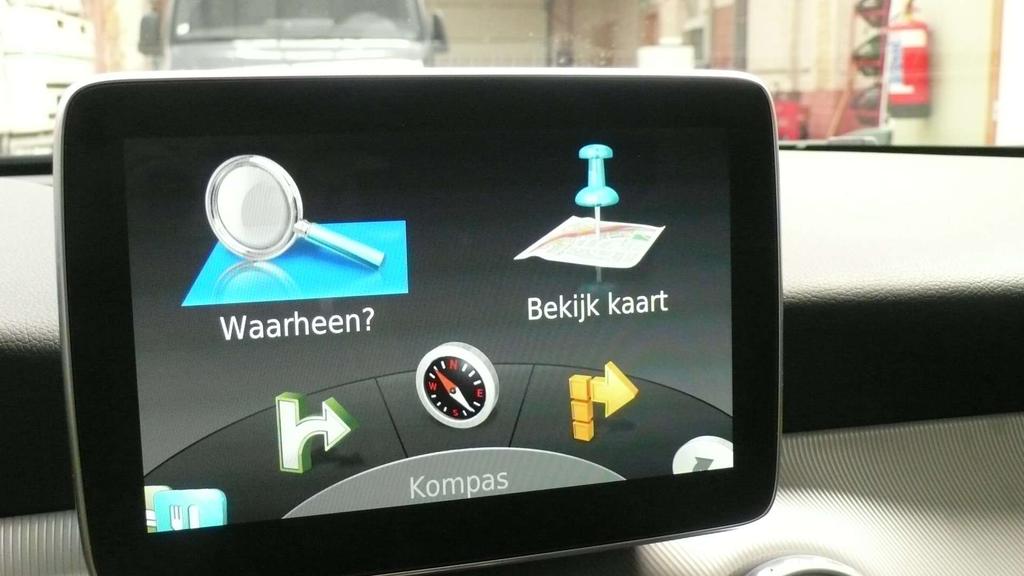 Mercedes-Benz GLA 200 D - top staat - exportprijs 9950 euro Garage Frank Mesure