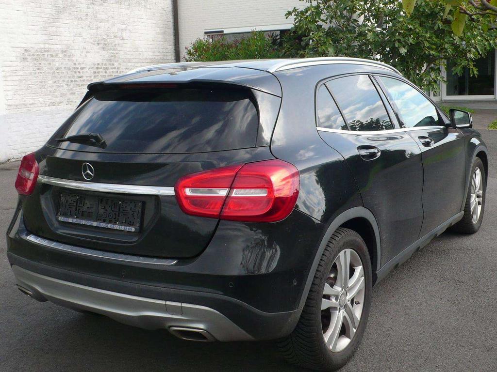 Mercedes-Benz GLA 200 D - top staat - exportprijs 9950 euro Garage Frank Mesure