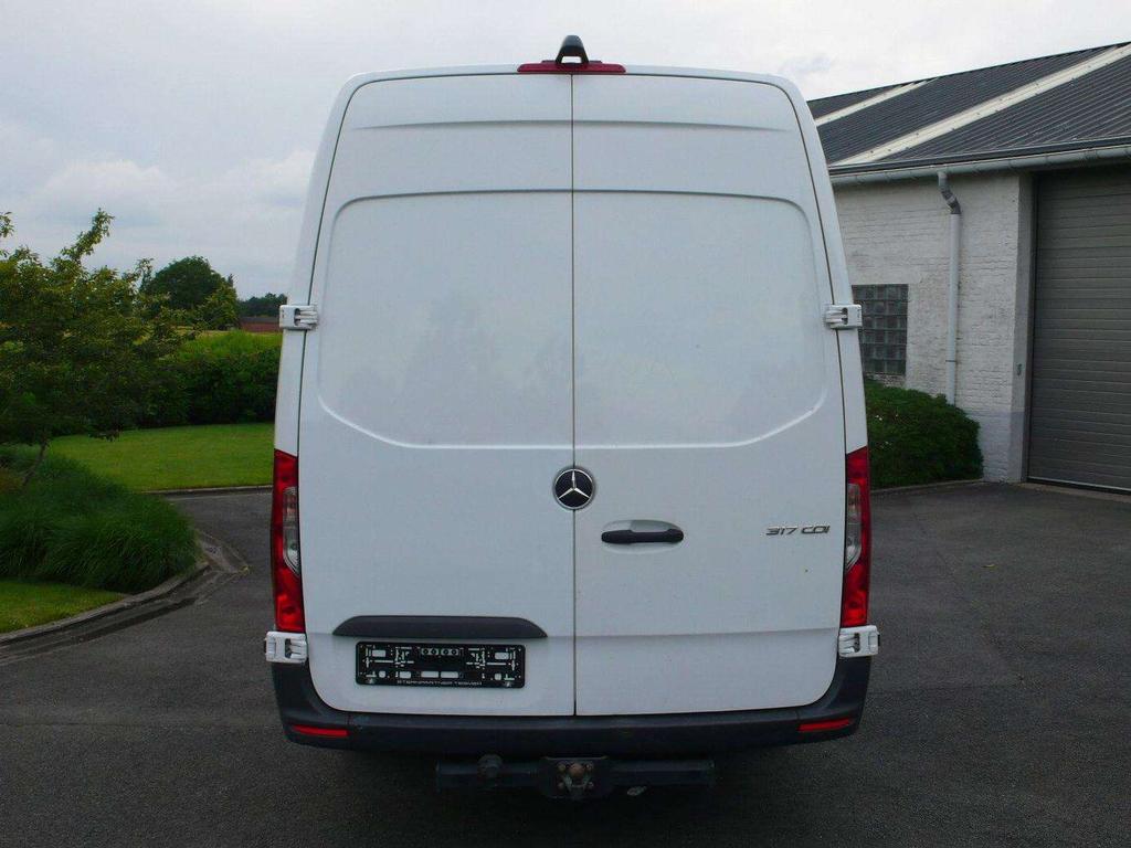 Mercedes-Benz Sprinter 317 CDI - L3H2 - trekhaak 3.5 ton - 29900 euro+btw Garage Frank Mesure