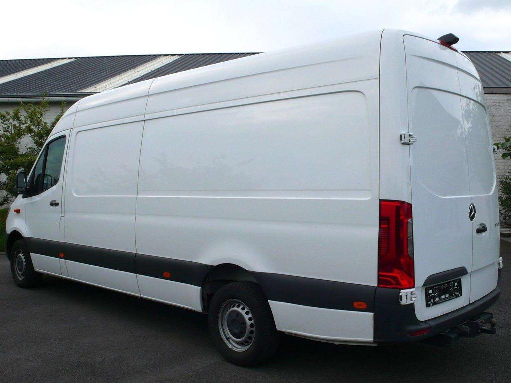 Mercedes-Benz Sprinter 317 CDI - L3H2 - trekhaak 3.5 ton - 29900 euro+btw Garage Frank Mesure