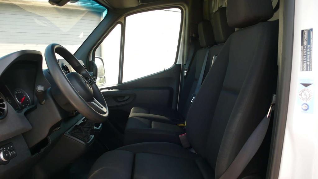 Mercedes-Benz Sprinter 317 CDI - L2H2 - MBUX - 82000 km - 25400 + btw Garage Frank Mesure