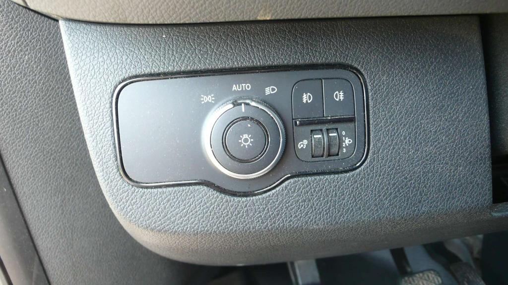 Mercedes-Benz Sprinter 317 CDI - L2H2 - MBUX - 82000 km - 25400 + btw Garage Frank Mesure