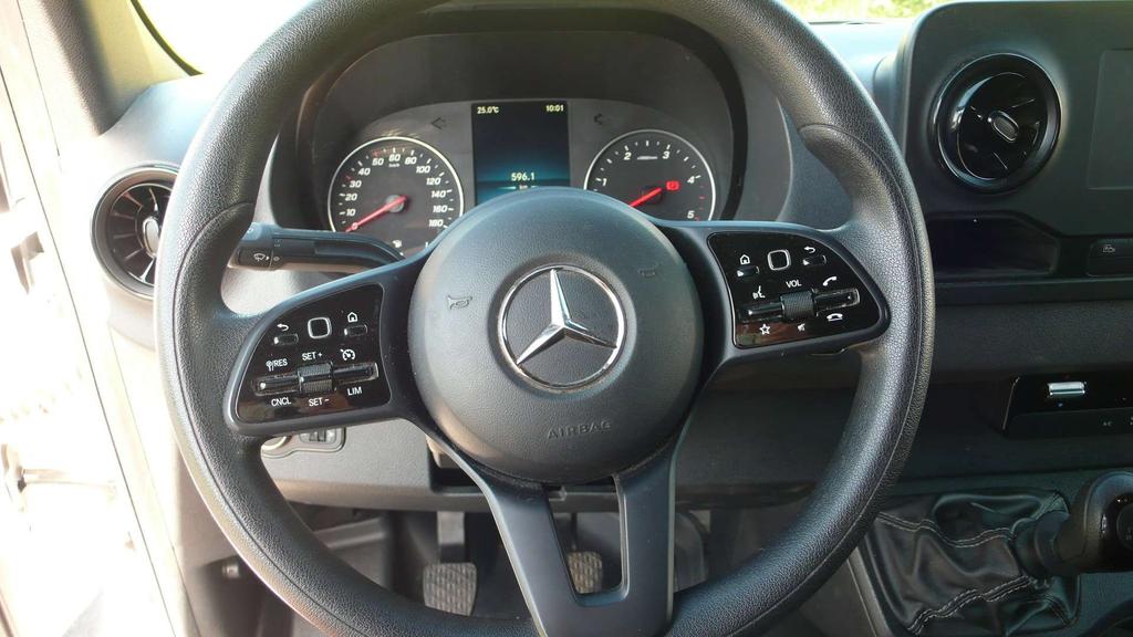 Mercedes-Benz Sprinter 317 CDI - L2H2 - MBUX - 82000 km - 25400 + btw Garage Frank Mesure