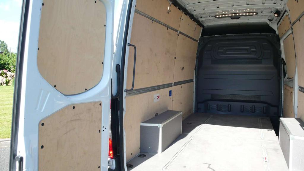 Mercedes-Benz Sprinter 317 CDI - L2H2 - MBUX - 82000 km - 25400 + btw Garage Frank Mesure