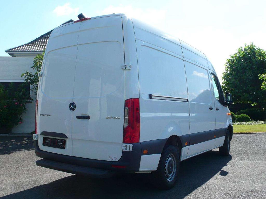 Mercedes-Benz Sprinter 317 CDI - L2H2 - MBUX - 82000 km - 25400 + btw Garage Frank Mesure