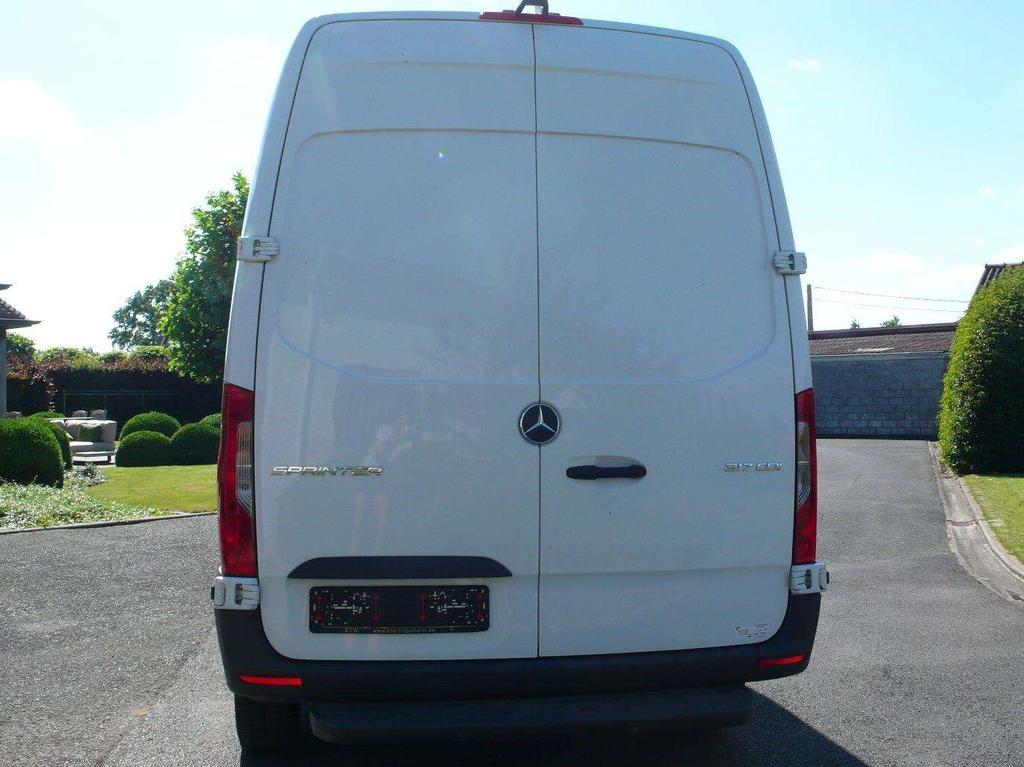 Mercedes-Benz Sprinter 317 CDI - L2H2 - MBUX - 82000 km - 25400 + btw Garage Frank Mesure