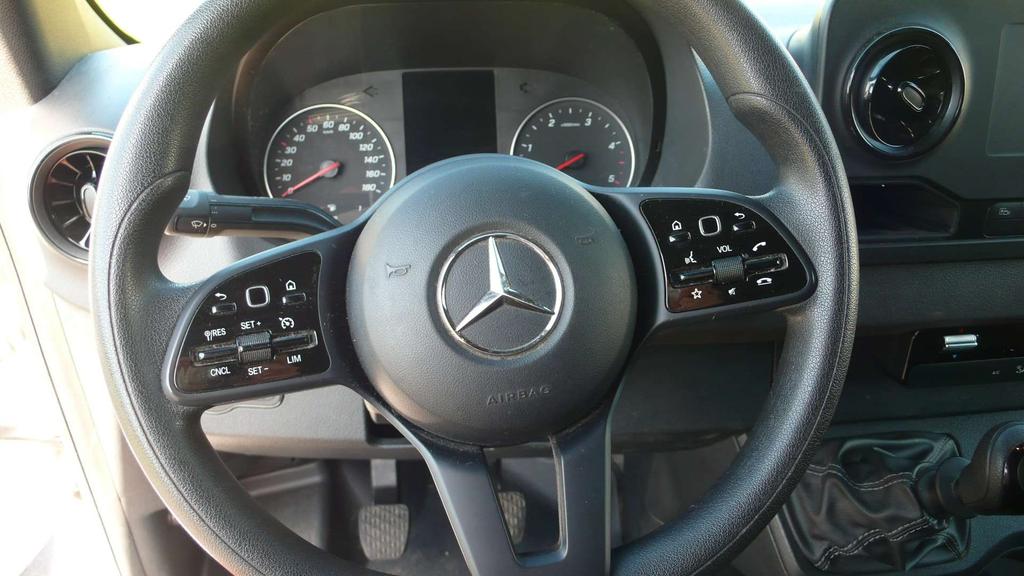 Mercedes-Benz Sprinter 317 CDI - L2H2 - 63000km - 29.250 euro +btw Garage Frank Mesure