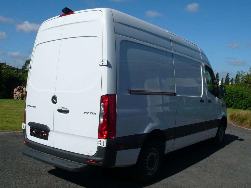 Mercedes-Benz Sprinter 317 CDI - L2H2 - 63000km - 29.250 euro +btw Garage Frank Mesure