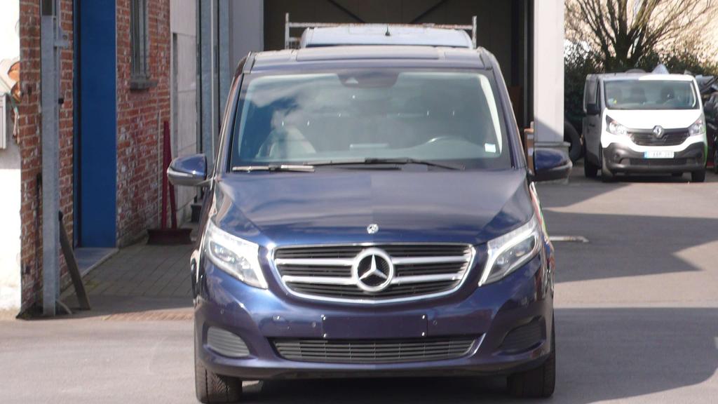 Mercedes-Benz V 250 d LICHT VRACHT  5 ZITPLAATSEN  27700 EURO NETTO Garage Frank Mesure