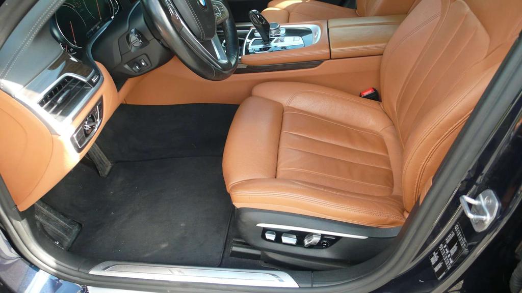 BMW 730 D - open dak - ACC - head-up display - MOOIE STAAT Garage Frank Mesure