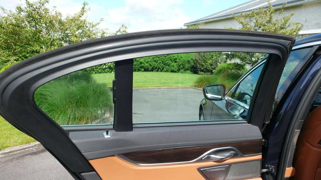 BMW 730 D - open dak - ACC - head-up display - MOOIE STAAT Garage Frank Mesure