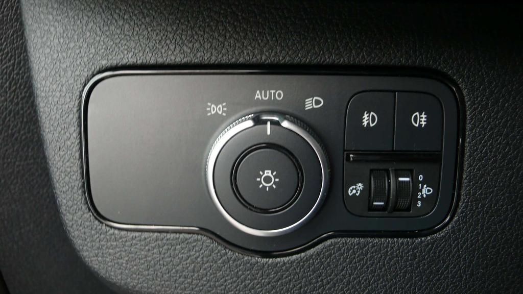 Mercedes-Benz Sprinter 317 CDI - L2H2 - 63000km - 28450 euro +btw Garage Frank Mesure