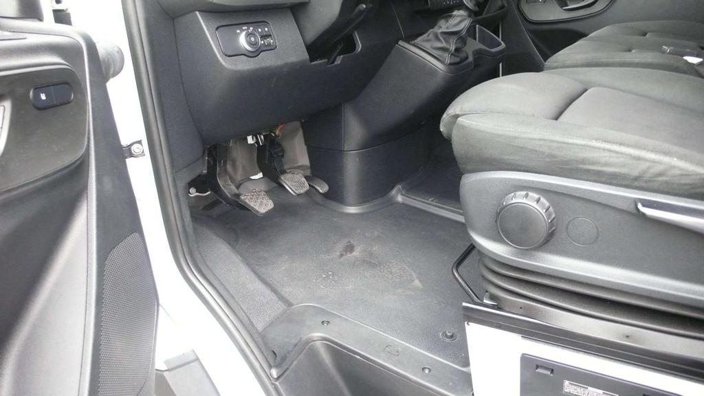 Mercedes-Benz Sprinter 317 CDI - L2H2 - 63000km - 28450 euro +btw Garage Frank Mesure