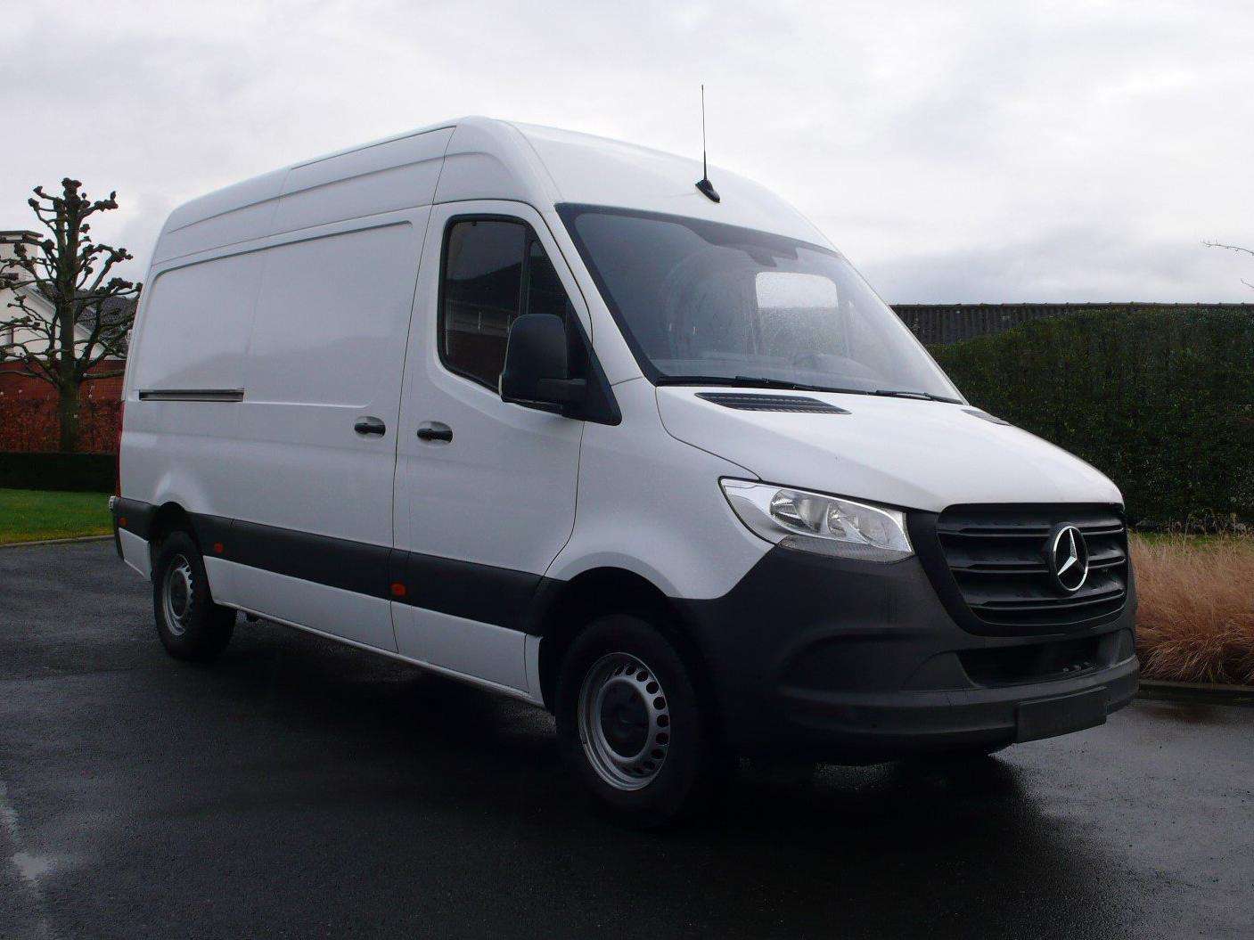 Mercedes-Benz Sprinter 315 CDI - L2H2 - 63000km - 27800 euro+btw Garage Frank Mesure