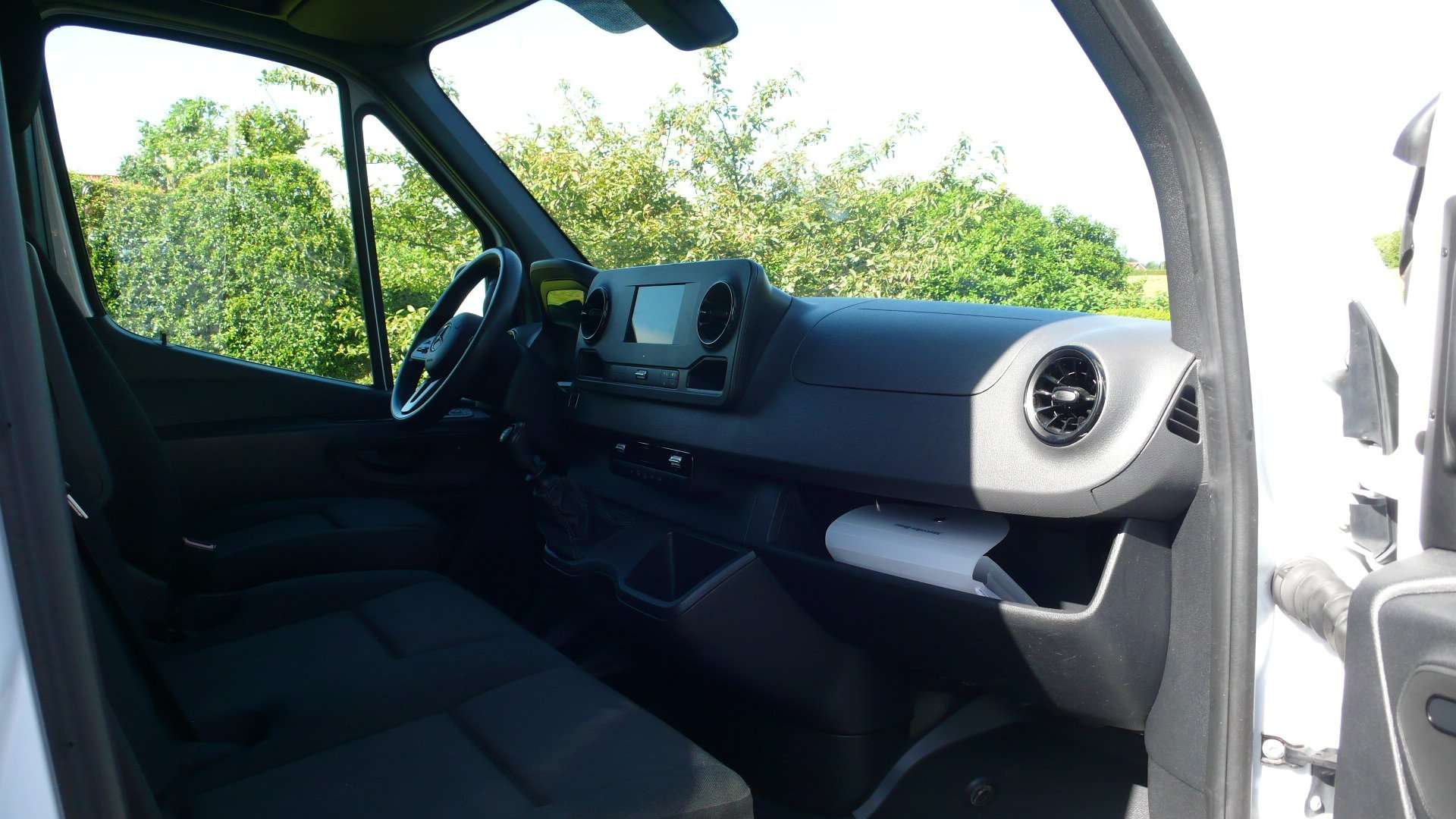 Mercedes-Benz Sprinter 315 - L3H2 - MBUX - navi - 72600km - 28500 netto Garage Frank Mesure