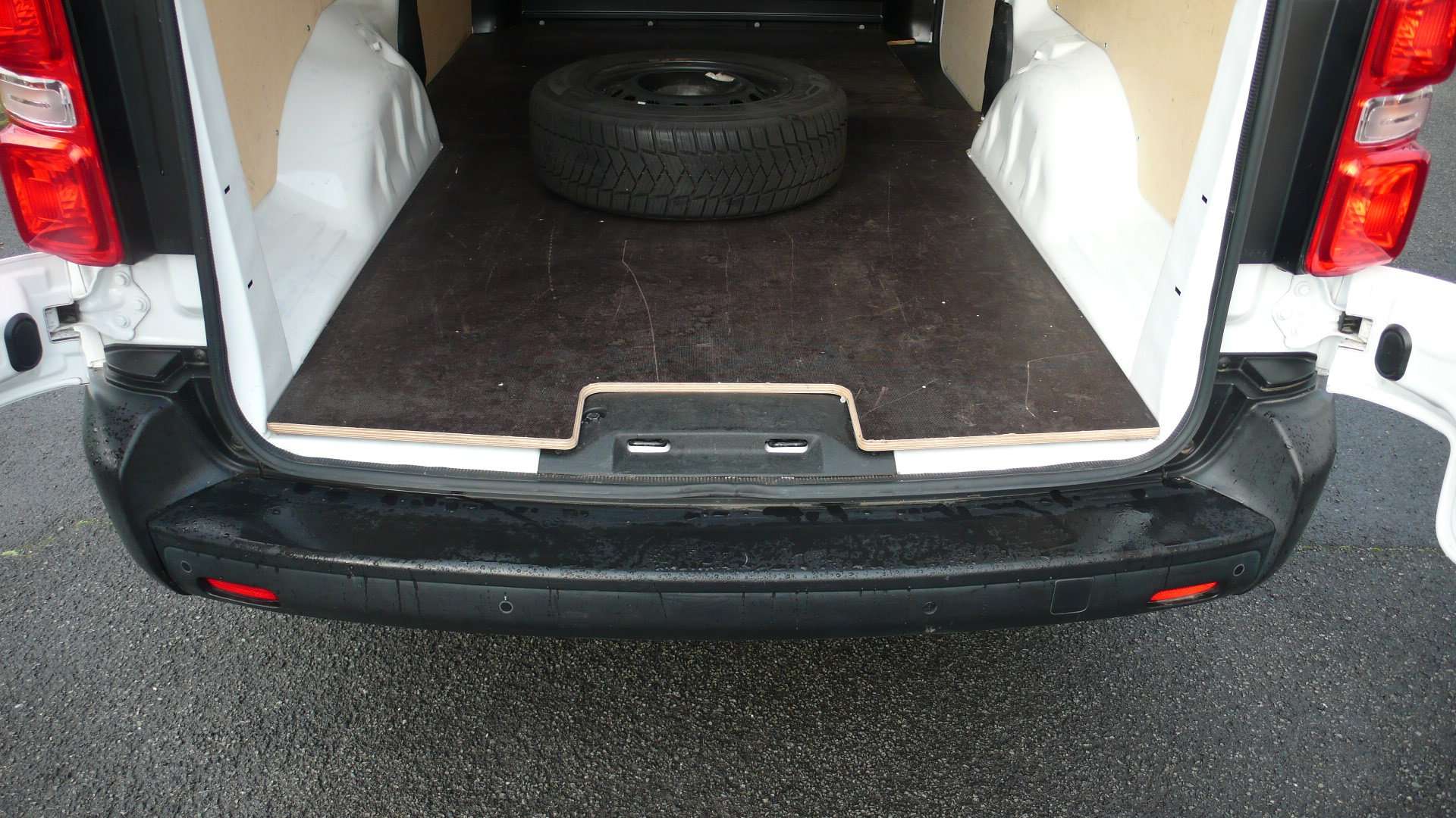 Citroen Jumpy navi - airco - CC - 69500 km - 17800 euro+ Garage Frank Mesure