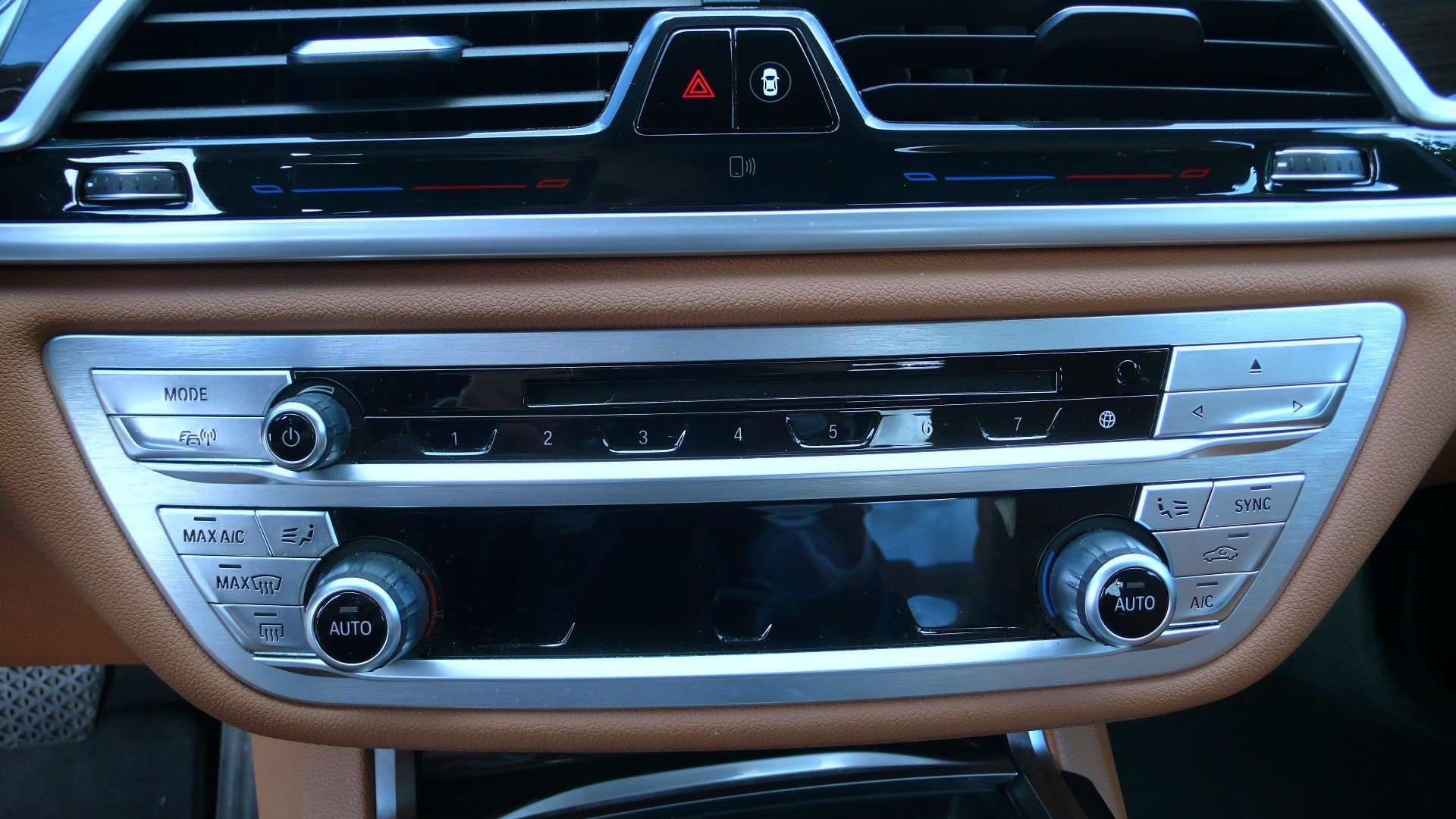 BMW 730 D - open dak - ACC - head-up display - MOOIE STAAT Garage Frank Mesure