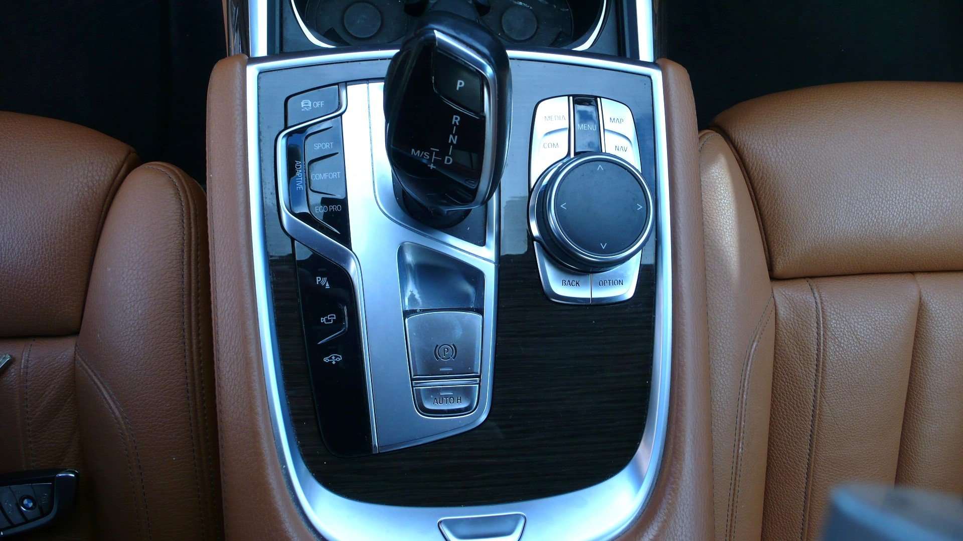 BMW 730 D - open dak - ACC - head-up display - MOOIE STAAT Garage Frank Mesure
