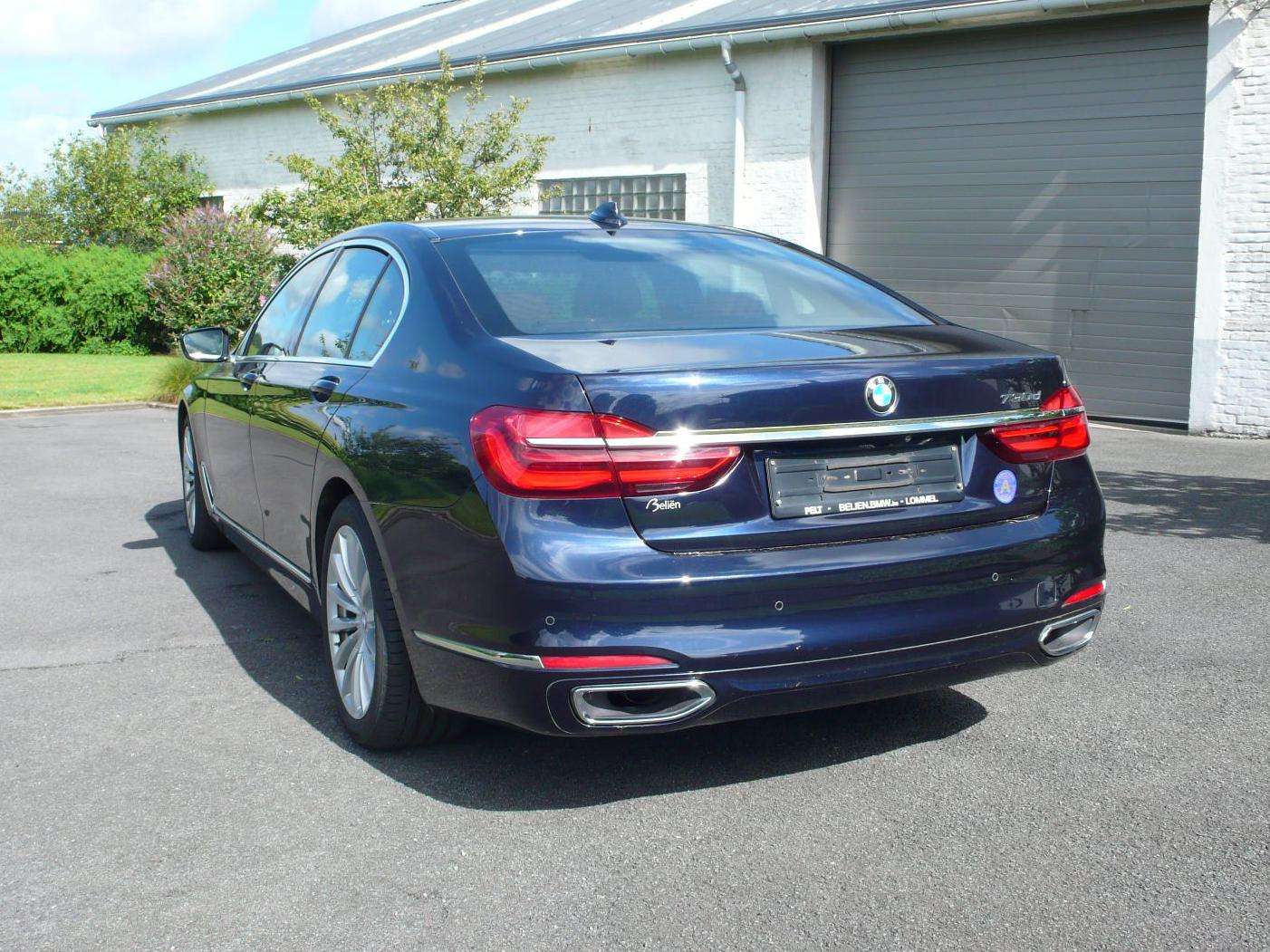 BMW 730 D - open dak - ACC - head-up display - MOOIE STAAT Garage Frank Mesure