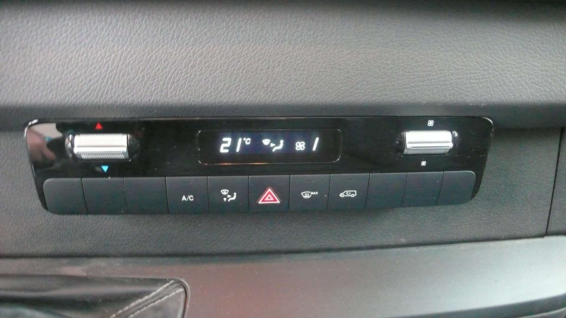 Mercedes-Benz Sprinter 514 CDI - met koffer - B rijbewijs - 21250euro+btw Garage Frank Mesure