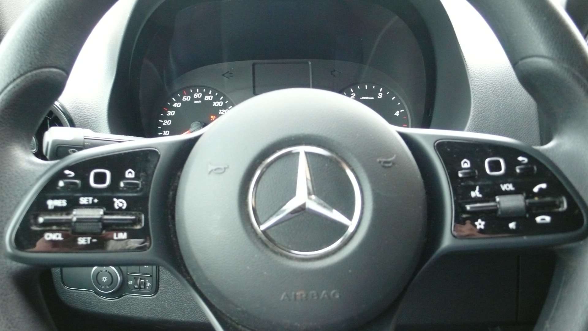 Mercedes-Benz Sprinter 317 CDI - L2H2 - 63000km - 28850 euro +btw Garage Frank Mesure