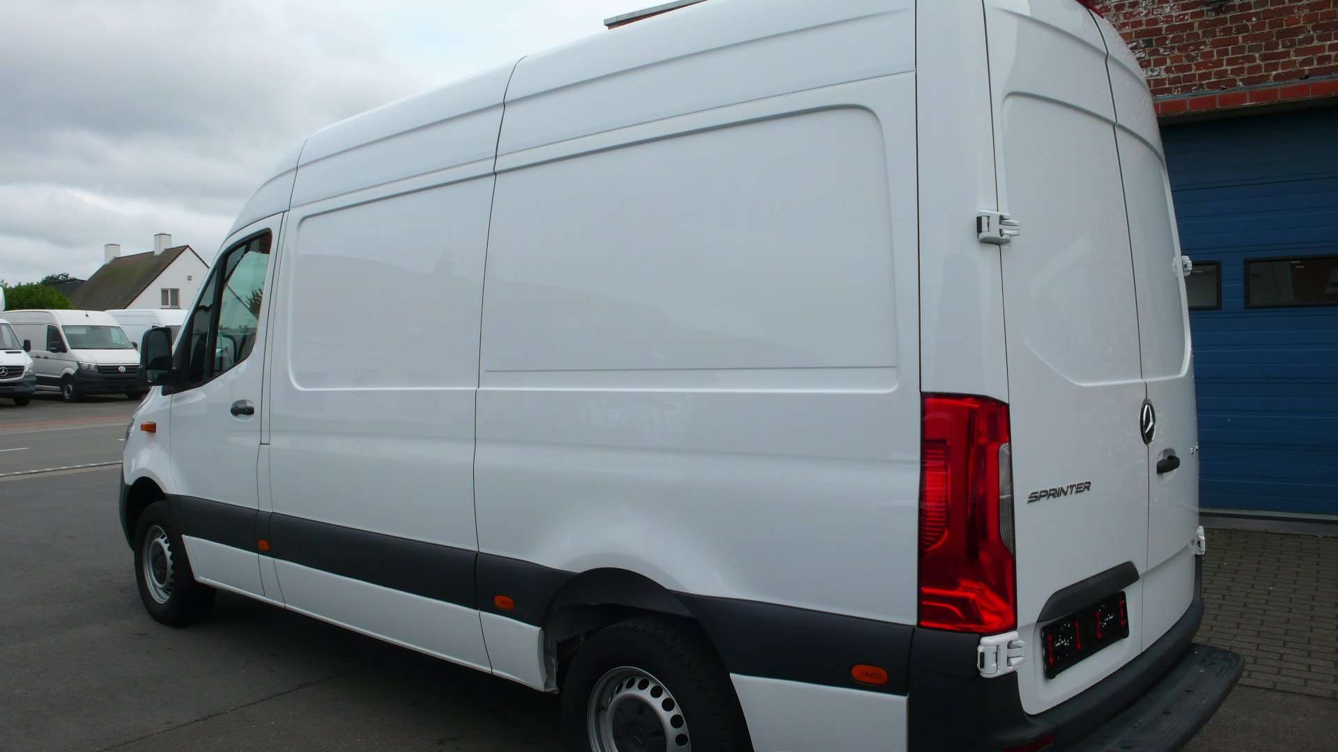 Mercedes-Benz Sprinter 317 CDI - L2H2 - 63000km - 28850 euro +btw Garage Frank Mesure