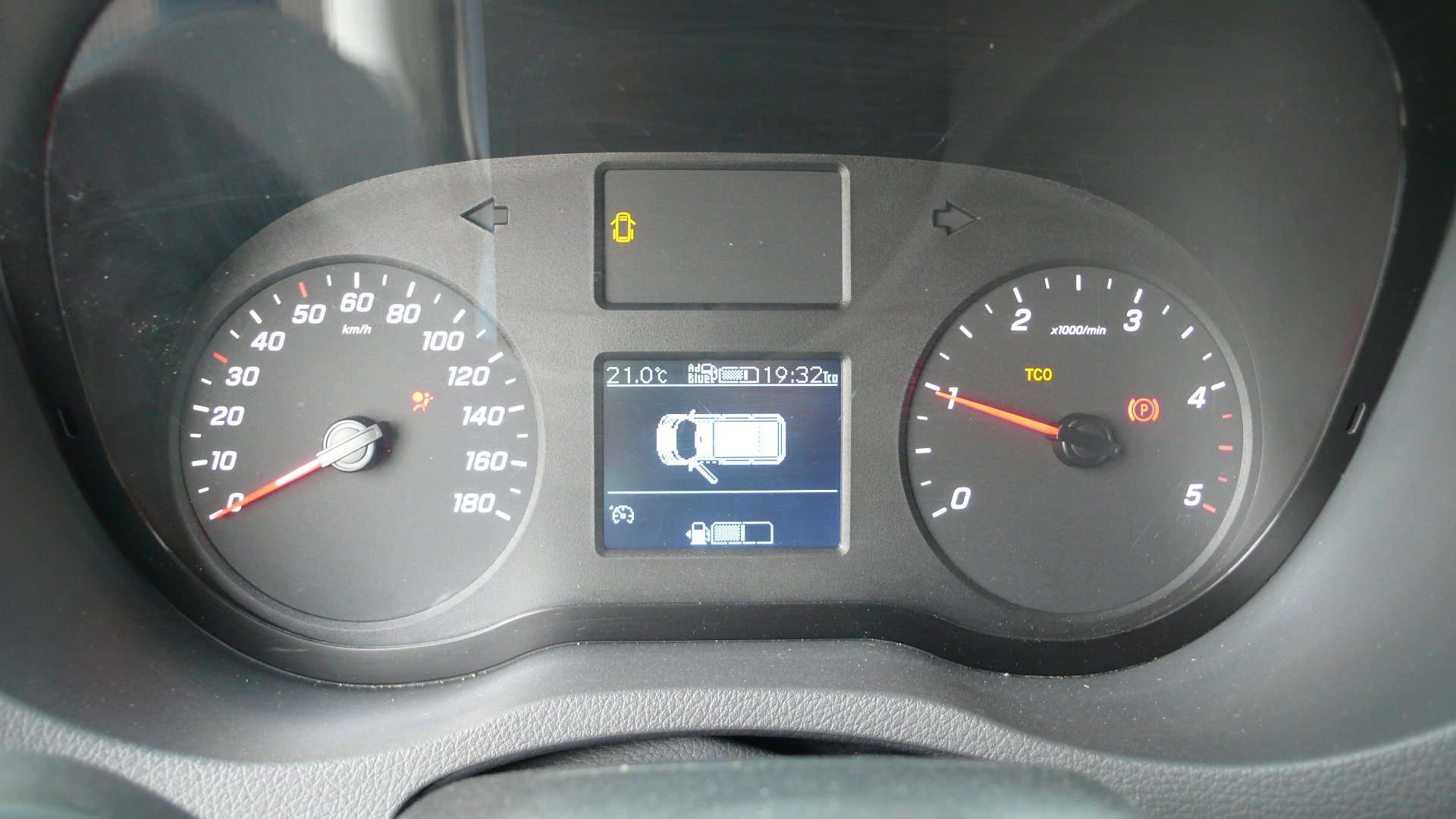 Mercedes-Benz Sprinter 317 CDI - L3H2 - trekhaak 3.5 ton - 30250 euro+btw Garage Frank Mesure