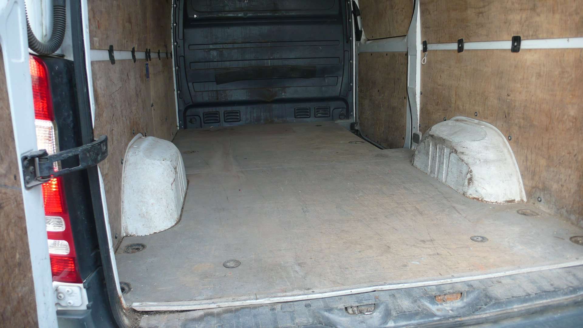 Mercedes-Benz Sprinter 313 CDI - L2H2 - 244.000 km - 7500 euro + btw Garage Frank Mesure