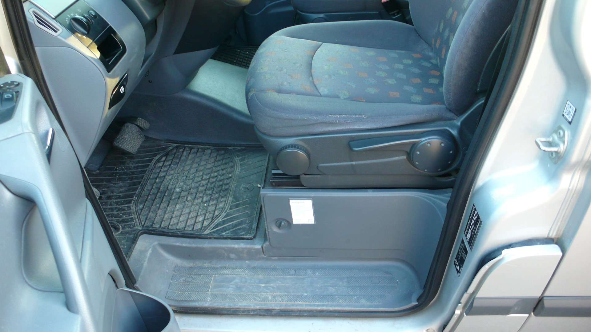 Mercedes-Benz Vito 120 CDI - airco - CC - 12750 euro Garage Frank Mesure