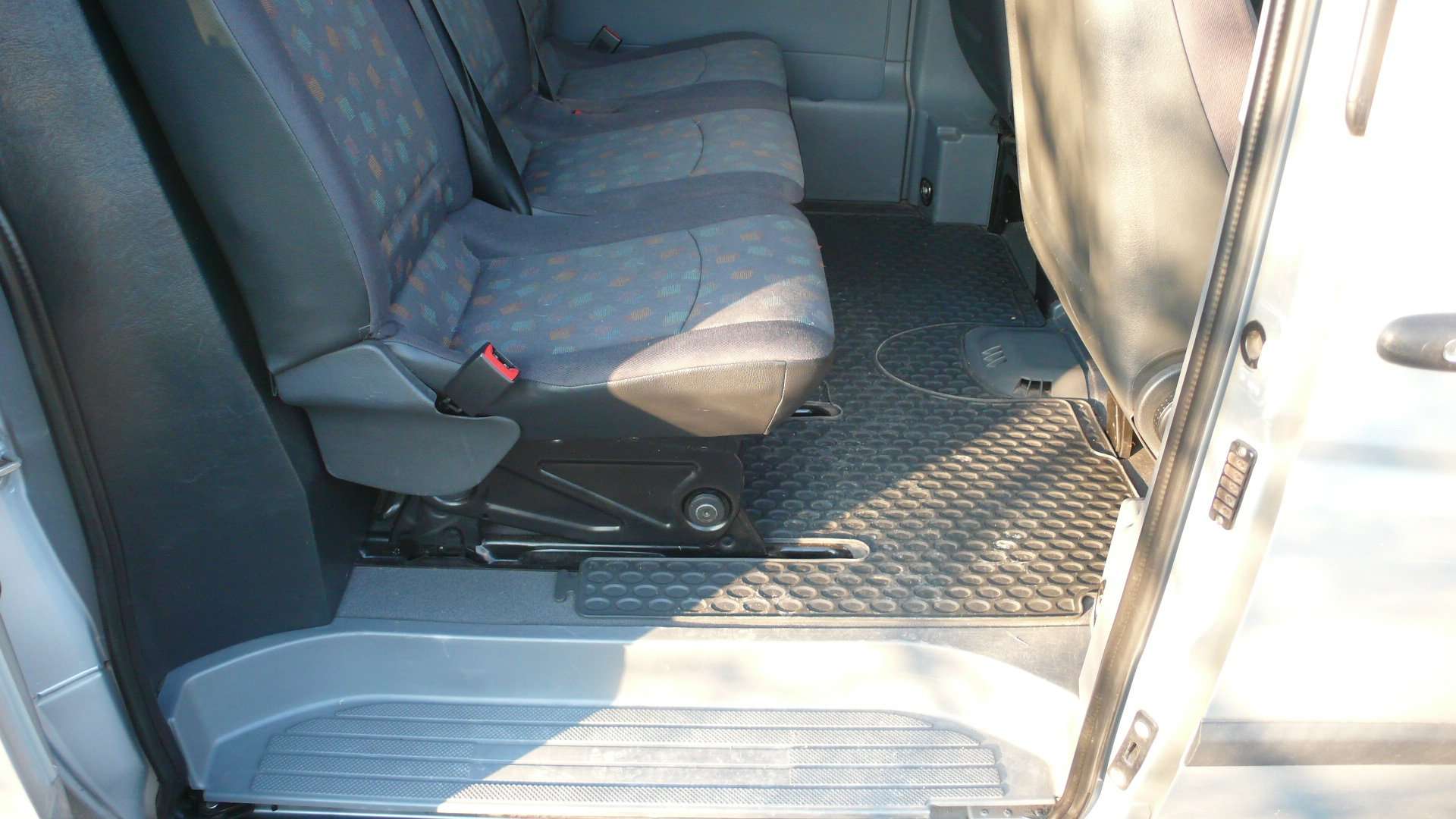 Mercedes-Benz Vito 120 CDI - airco - CC - 12750 euro Garage Frank Mesure