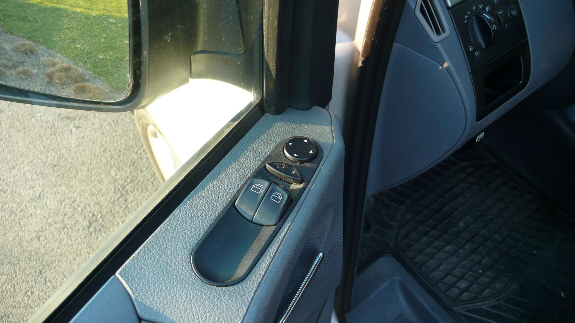 Mercedes-Benz Vito 120 CDI - airco - CC - 12750 euro Garage Frank Mesure