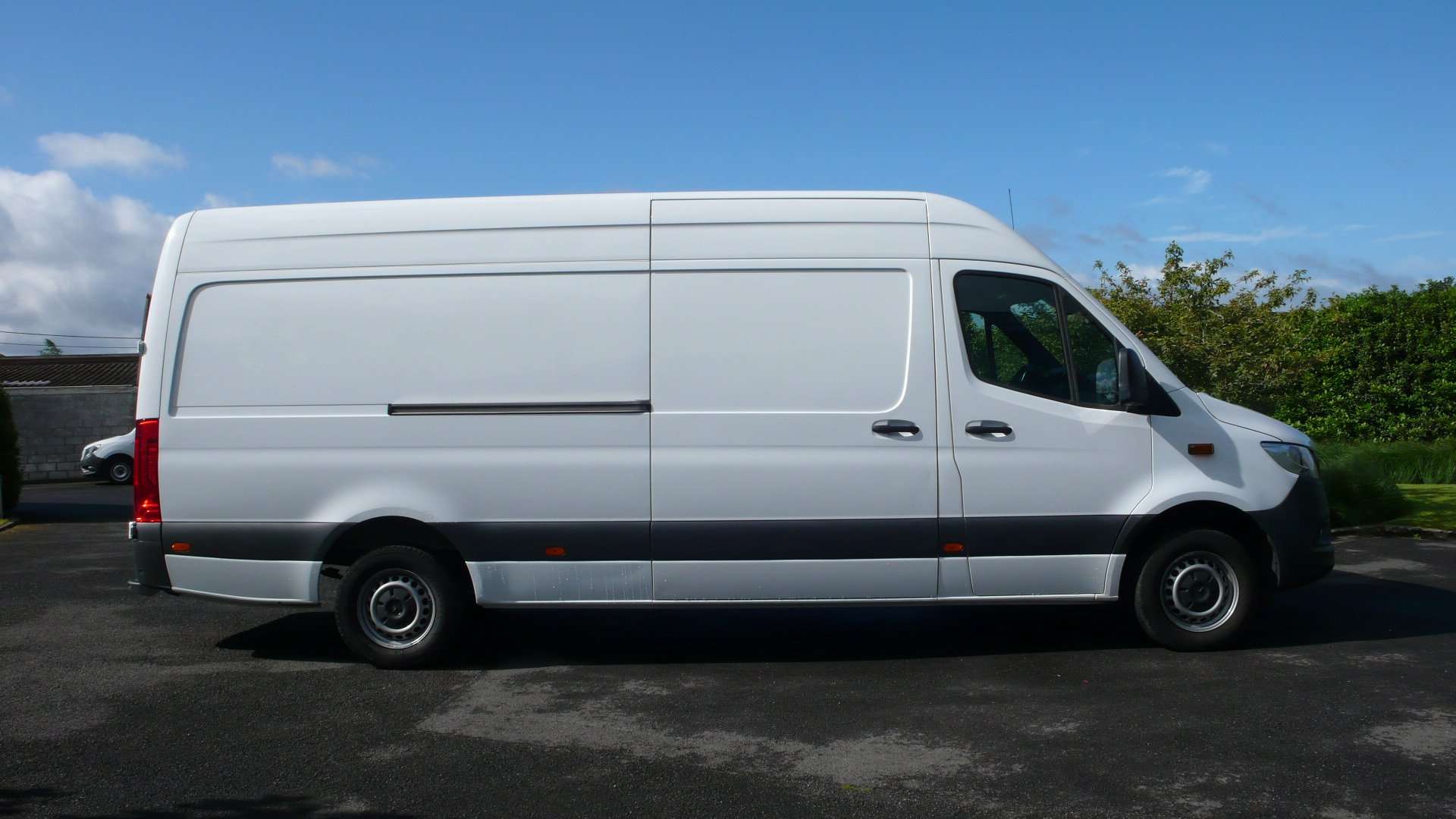 Mercedes-Benz Sprinter 315 - L3H2 - MBUX - navi - 72600km - 27400 netto Garage Frank Mesure