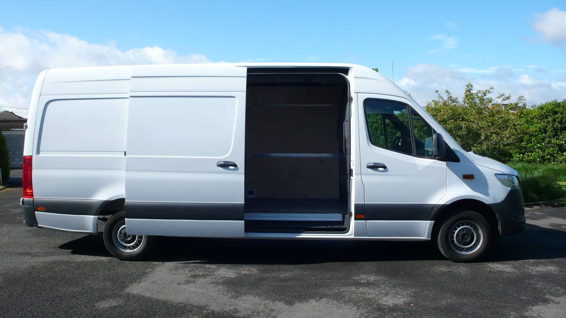 Mercedes-Benz Sprinter 315 - L3H2 - MBUX - navi - 72600km - 27400 netto Garage Frank Mesure