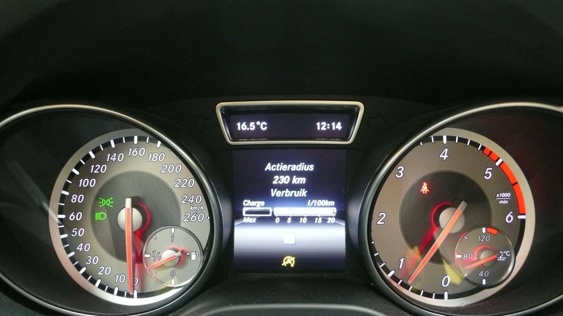 Mercedes-Benz GLA 200 D - Topstaat - Exportprijs: 9950€  + BTW Garage Frank Mesure