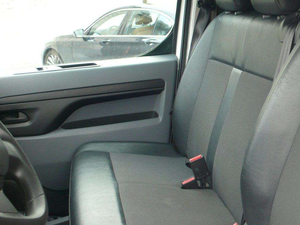 Opel Vivaro L3 D - 79.700km - 16200 euro + btw Garage Frank Mesure