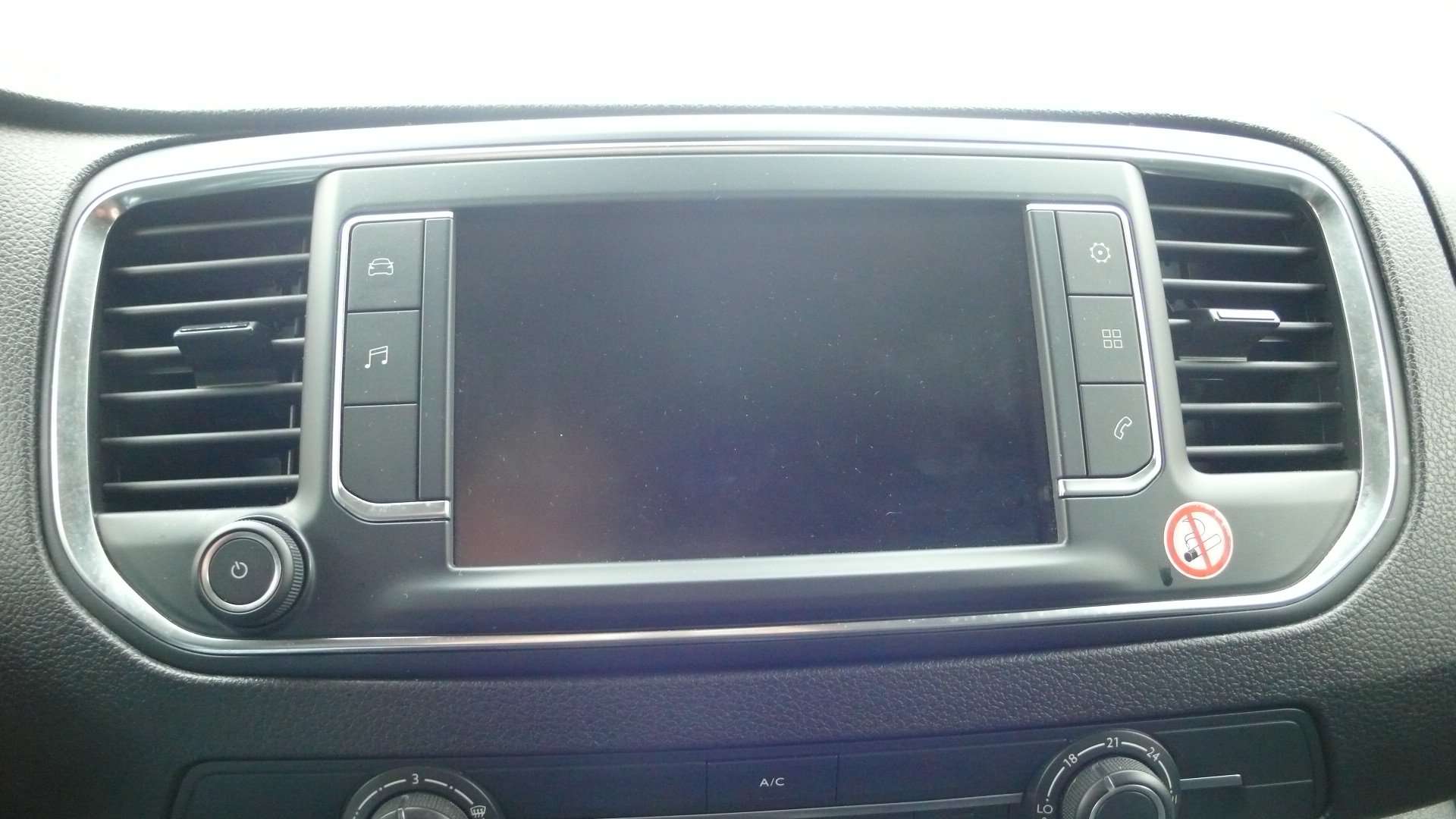 Opel Vivaro L3 D - 79.700km - 16200 euro + btw Garage Frank Mesure