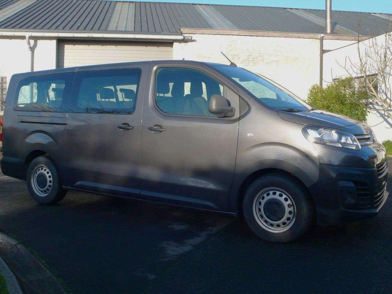 Citroen Jumpy L3 - minibus - 9 plaatsen - 17450 euro + btw Garage Frank Mesure