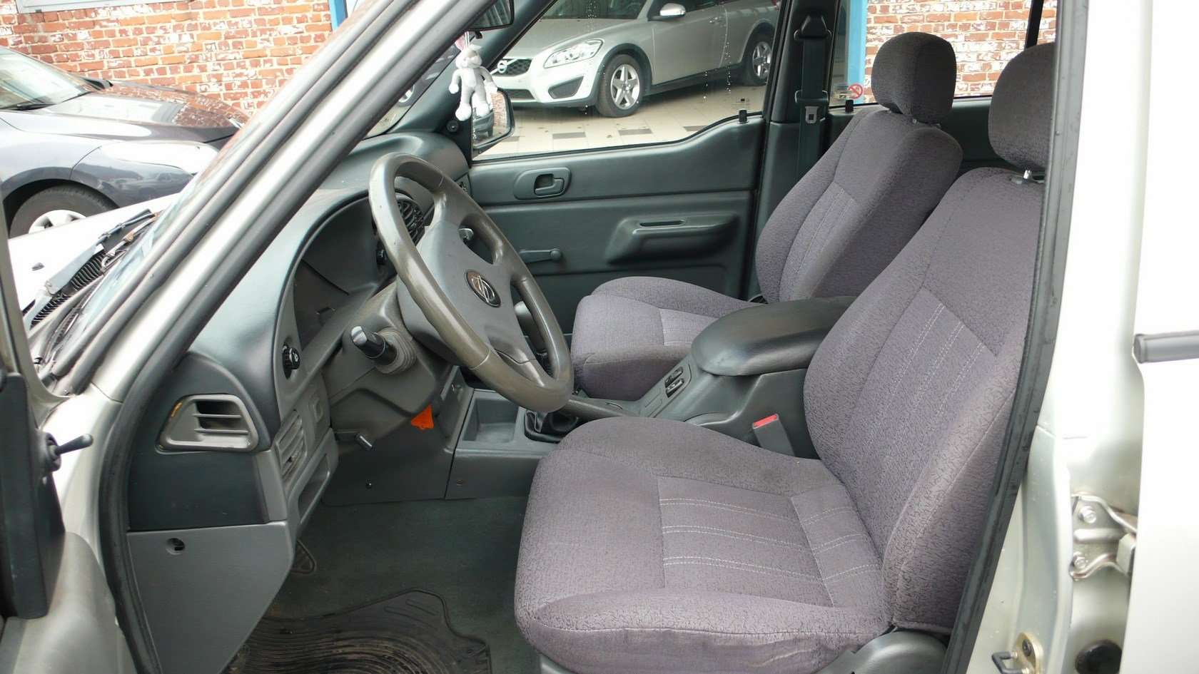 SsangYong Musso 2.3 Turbo - 661 L - 1900 euro Garage Frank Mesure