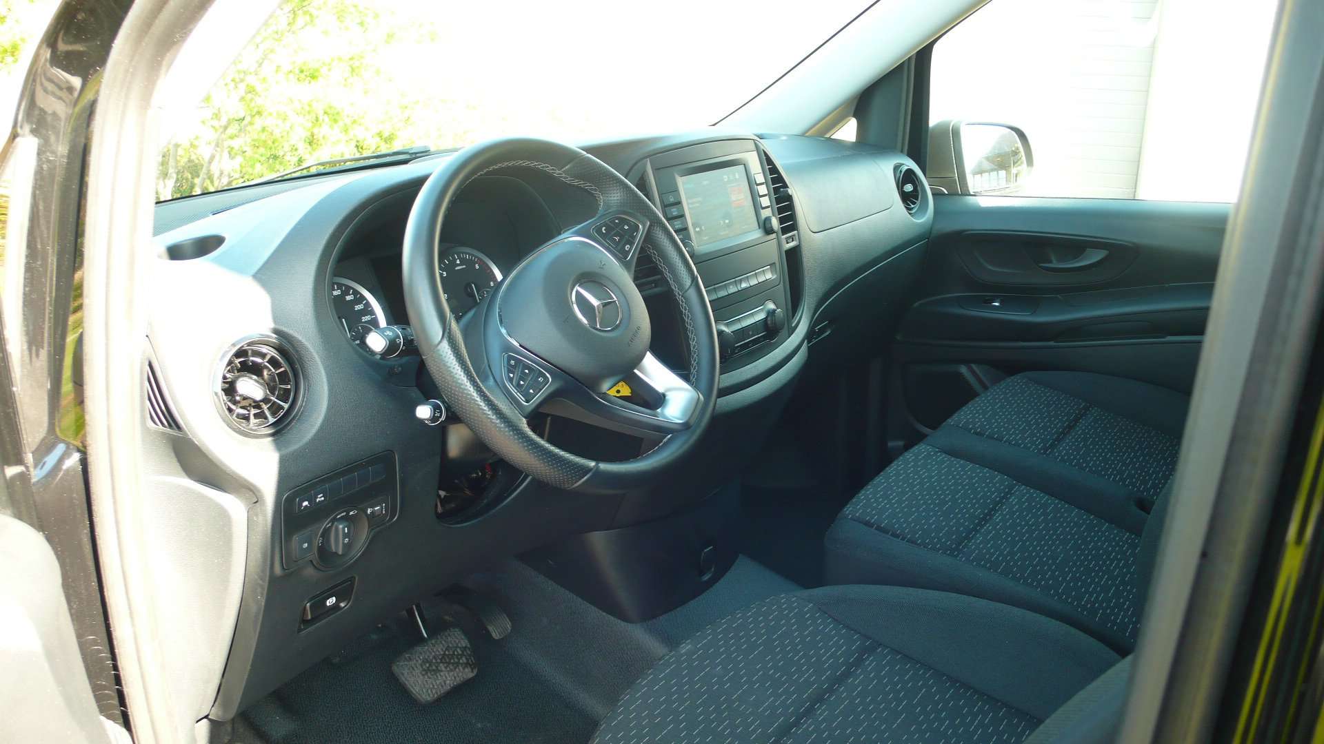 Mercedes-Benz Vito 116 CDI -L - 9-G Tourer - 9zitpl - 33.650 euro+btw Garage Frank Mesure