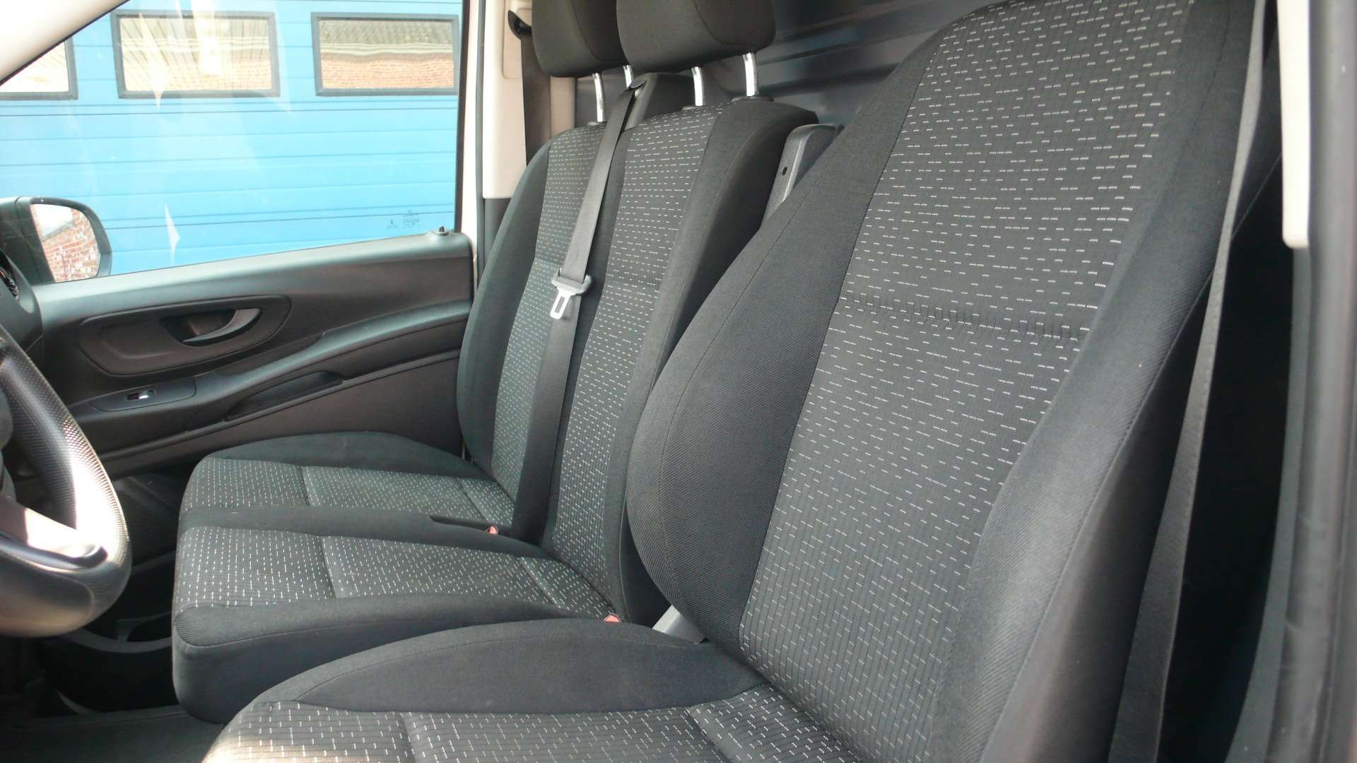 Mercedes-Benz Vito 114 CDI - navi - airco - 92378 km - 19600 euro+btw Garage Frank Mesure