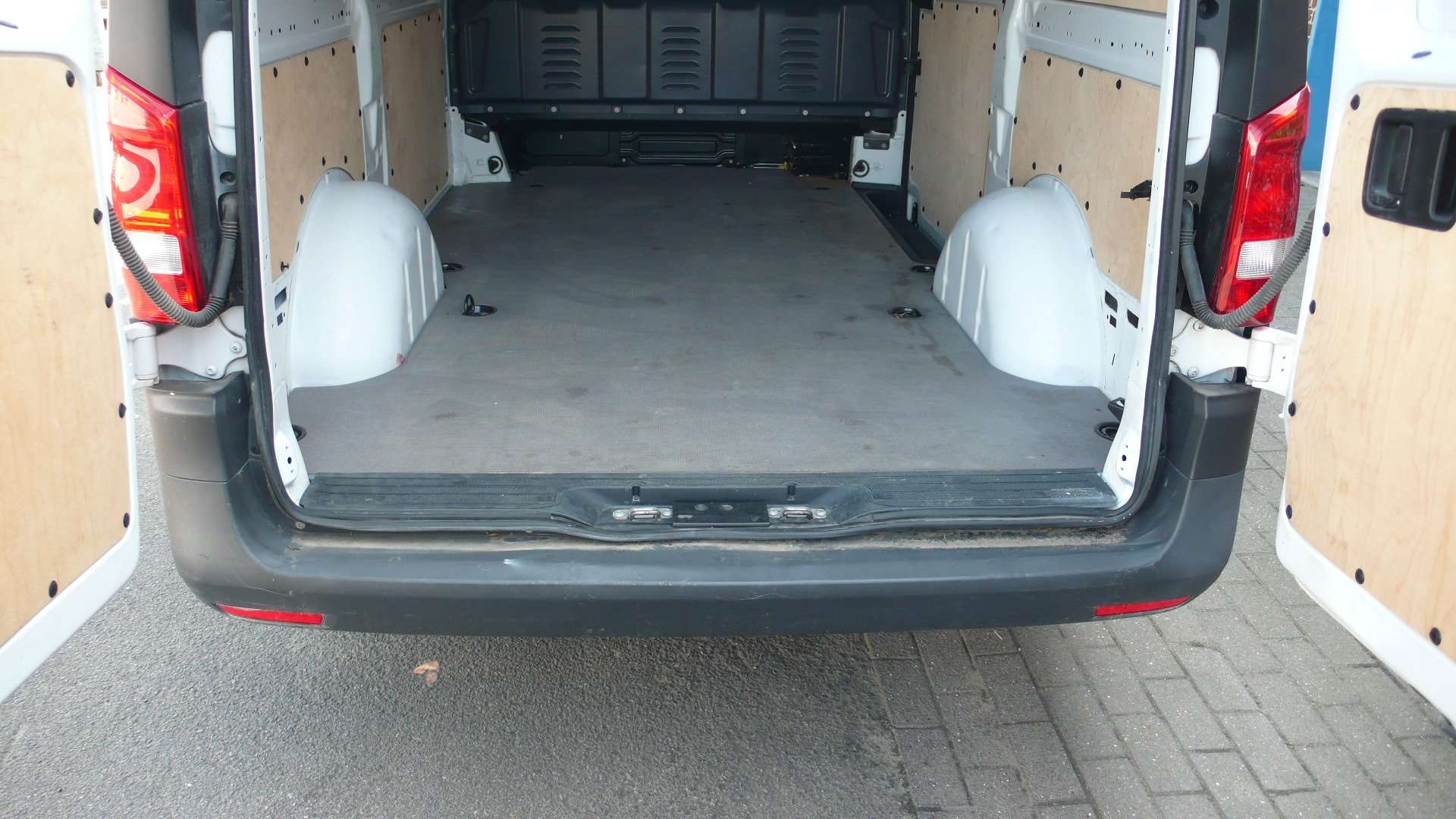 Mercedes-Benz Vito 114 CDI - navi - airco - 92378 km - 19600 euro+btw Garage Frank Mesure