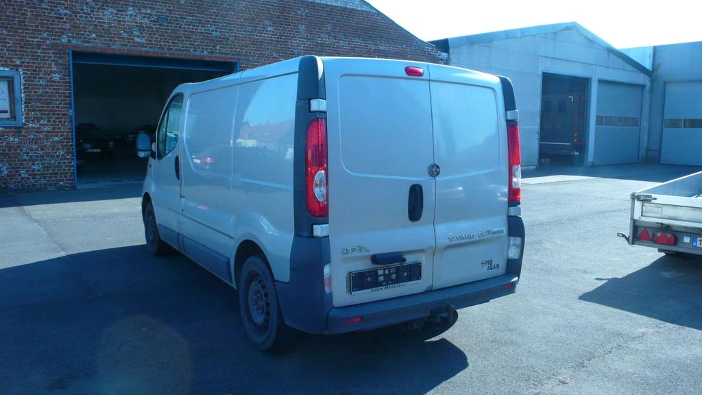 Opel Vivaro 2.0 diesel airco  5750 euro netto export Garage Frank Mesure