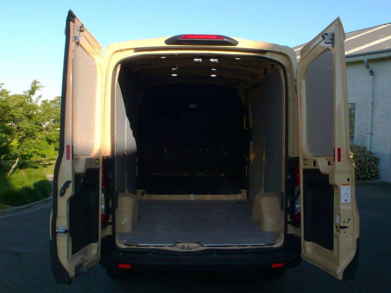Ford Transit L2H2 - automaat - 130 pk - 14.400 euro+btw Garage Frank Mesure