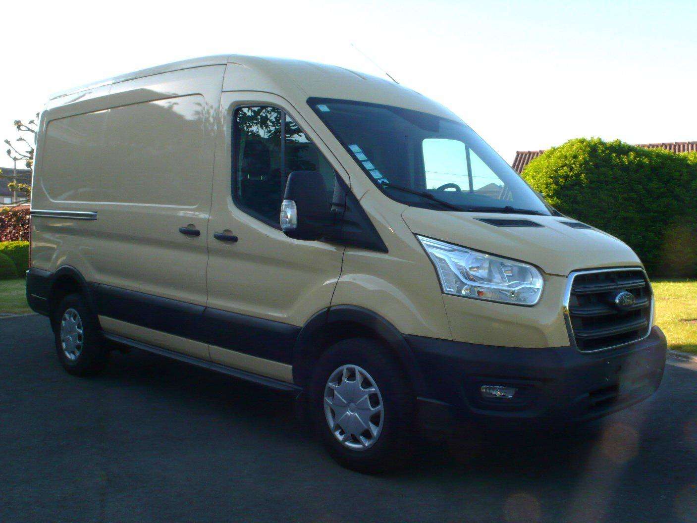 Ford Transit L2H2 - automaat - 130 pk - 14.400 euro+btw Garage Frank Mesure