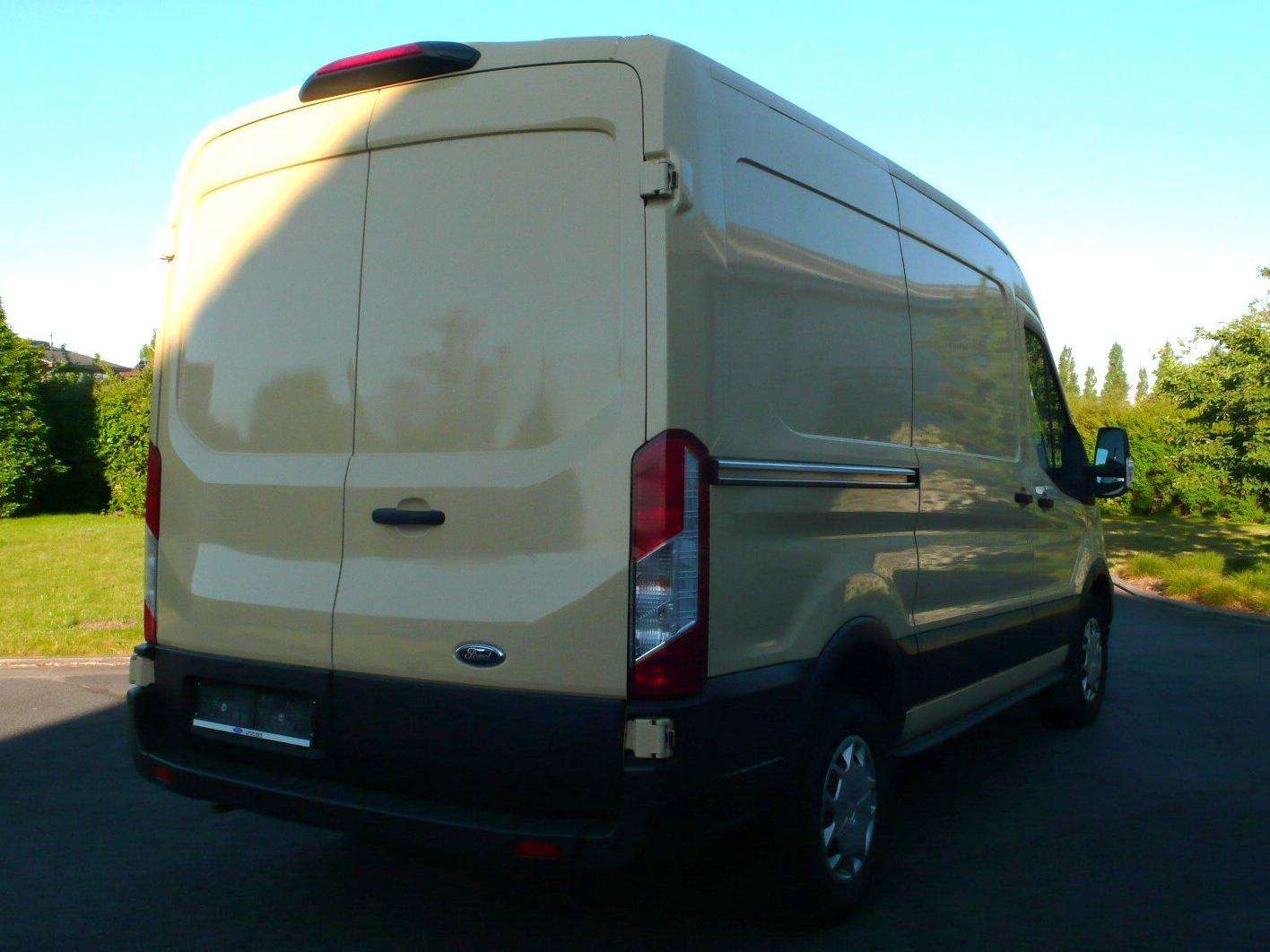 Ford Transit L2H2 - automaat - 130 pk - 14.400 euro+btw Garage Frank Mesure