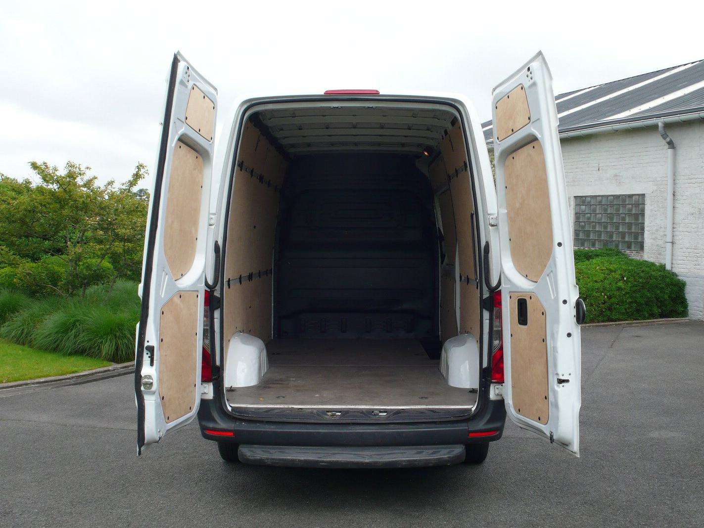 Mercedes-Benz Sprinter 314 CDI - L2H2 - 141.000km - 18.900 euro+btw Garage Frank Mesure